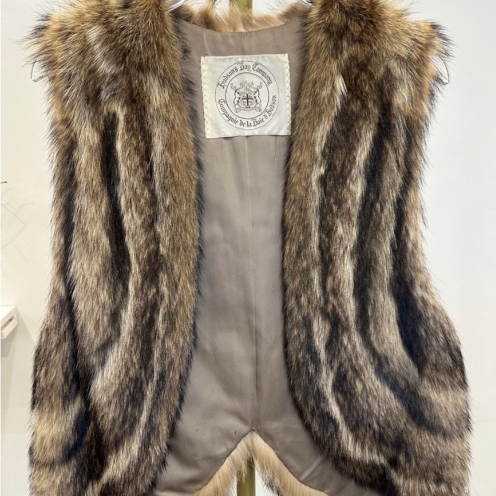 Luxurious Faux Fur Vest in Brown and Tan